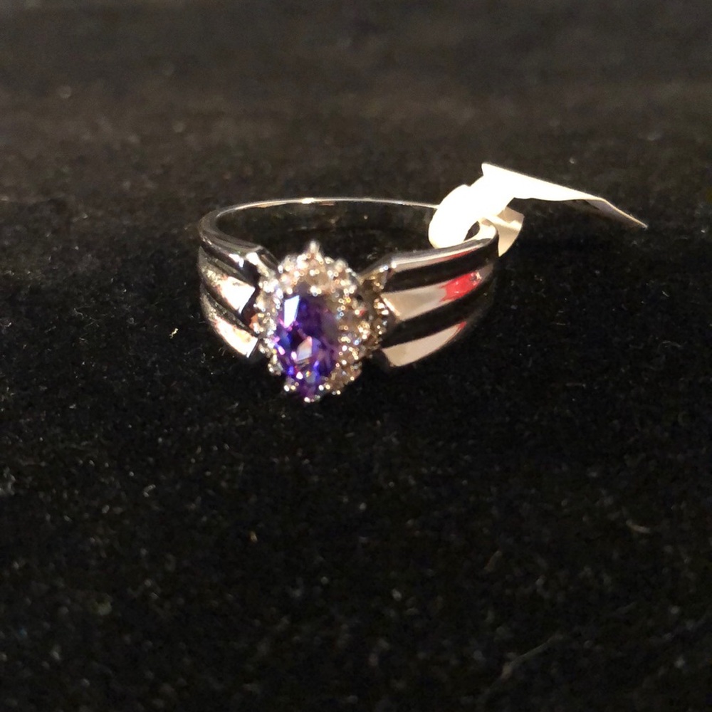 Silver Ring with Amethyst and Diamonds